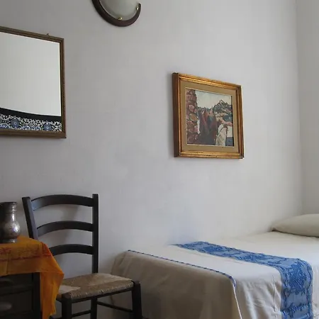 Couette-café Campi Elisi